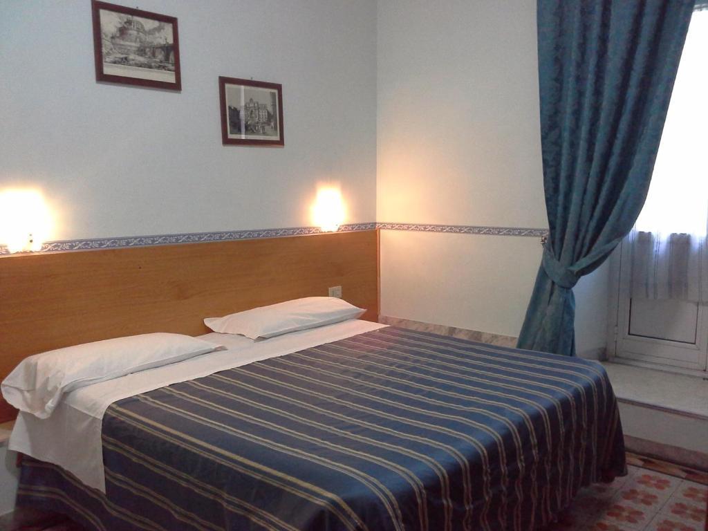 Collina Suites Rom Zimmer foto