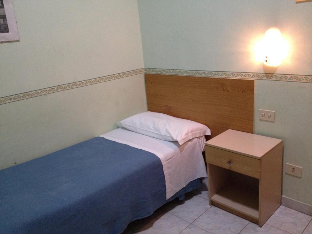 Collina Suites Rom Zimmer foto